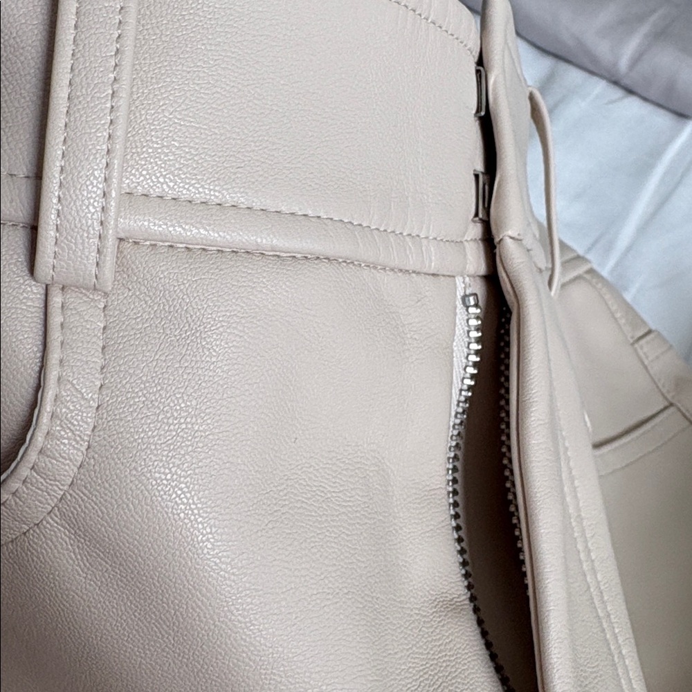 A.L.C. $395 faux leather pants size 0. NWT - Picture 16 of 16
